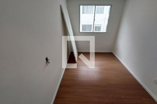 Quarto 1 de apartamento à venda com 2 quartos, 45m² em Jardim do Lago, São Paulo