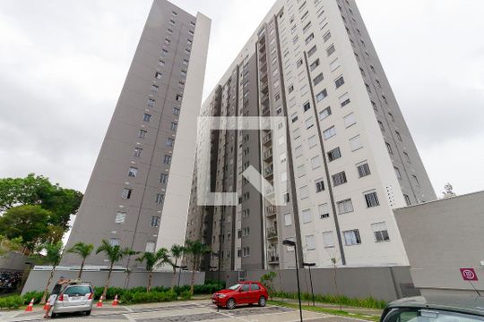 Fachada de apartamento para alugar com 2 quartos, 34m² em Santo Amaro, São Paulo