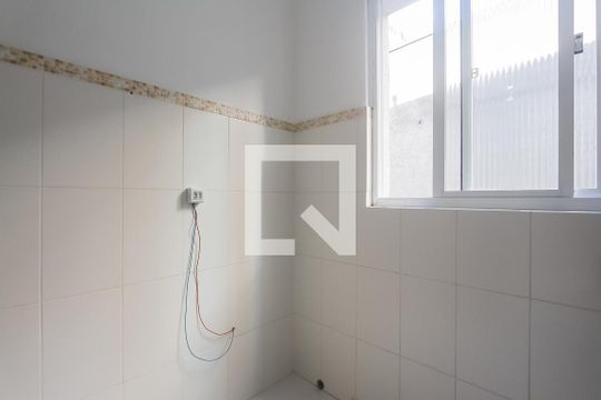 Cozinha de kitnet/studio à venda com 1 quarto, 27m² em Floresta, Porto Alegre