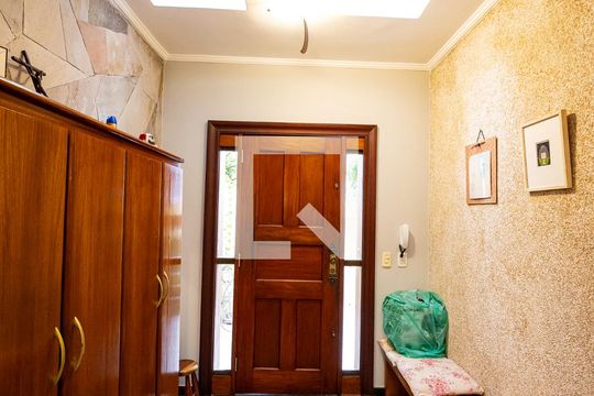 Sala de casa à venda com 4 quartos, 230m² em Vila do Bosque, São Paulo