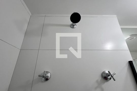 Banheiro Studio de kitnet/studio para alugar com 1 quarto, 24m² em Pinheiros, São Paulo