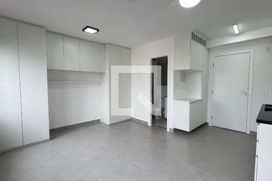 Kitnet/Studio para alugar com 1 quarto, 24m² em Pinheiros, São Paulo