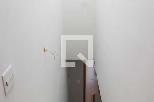 Escada de casa à venda com 4 quartos, 150m² em Vila Carrao, São Paulo