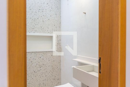 Banheiro da Suíte 1 de casa à venda com 4 quartos, 150m² em Vila Carrao, São Paulo
