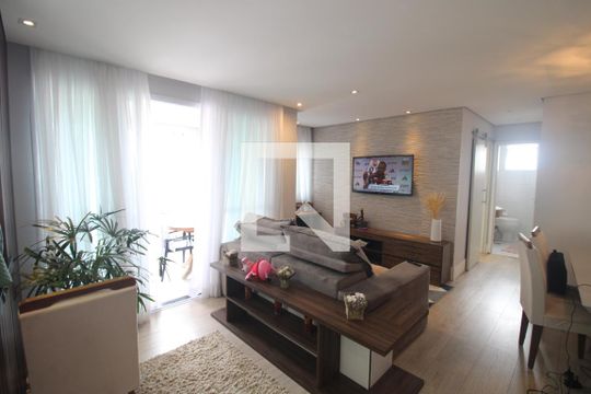Apartamento para alugar com 2 quartos, 81m² em Chora Menino, São Paulo
