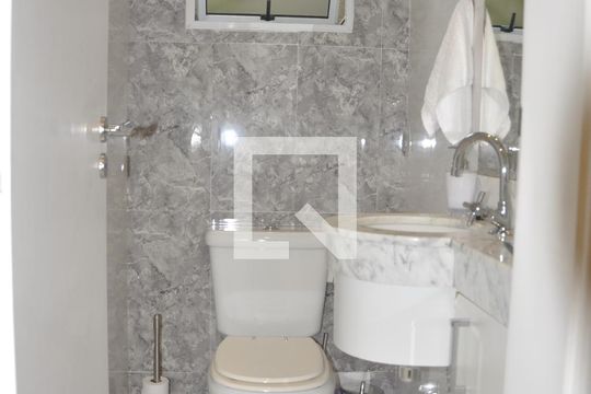 Lavabo de casa à venda com 3 quartos, 250m² em Vila Ester (zona Norte), São Paulo