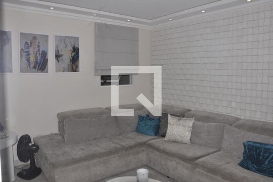 Sala de casa para alugar com 3 quartos, 250m² em Vila Ester (zona Norte), São Paulo