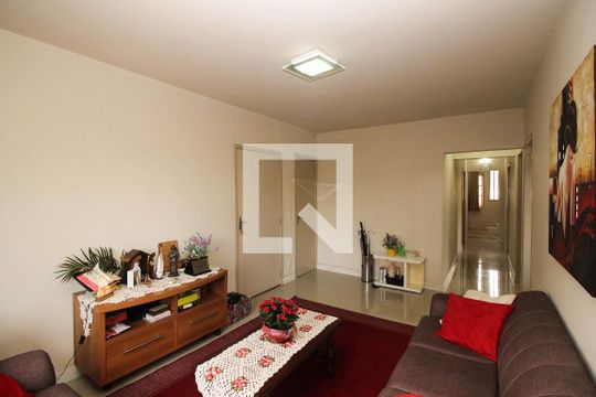 Sala 1 de casa à venda com 4 quartos, 209m² em Nonoai, Porto Alegre