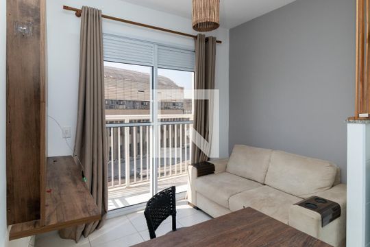 Sala de apartamento para alugar com 2 quartos, 38m² em Barra Funda, São Paulo