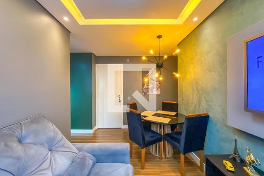 Sala de apartamento à venda com 2 quartos, 42m² em Jardim São Savério, São Paulo