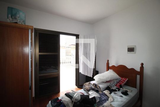 Quarto 1  de casa para alugar com 4 quartos, 151m² em Jardim Danfer, São Paulo