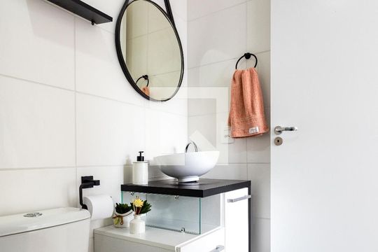 Banheiro da Suíte de apartamento à venda com 1 quarto, 27m² em Jardim Caravelas, São Paulo