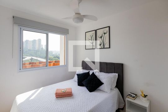 Suíte de apartamento à venda com 1 quarto, 27m² em Jardim Caravelas, São Paulo