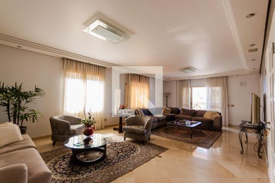 Sala de apartamento para alugar com 4 quartos, 315m² em Jardim, Santo André