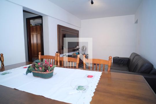 Sala de casa de condomínio à venda com 2 quartos, 84m² em Vila Romana, São Paulo