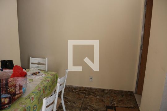 Sala de casa para alugar com 2 quartos, 44m² em Novo Progresso, Contagem
