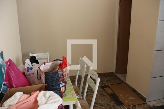 Sala de casa para alugar com 2 quartos, 44m² em Novo Progresso, Contagem