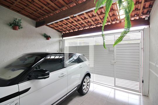 Garagem de casa à venda com 3 quartos, 170m² em Vila Euro, São Bernardo do Campo