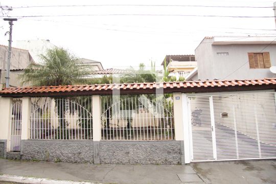 Quarto de casa para alugar com 3 quartos, 272m² em Parque Continental I, Guarulhos