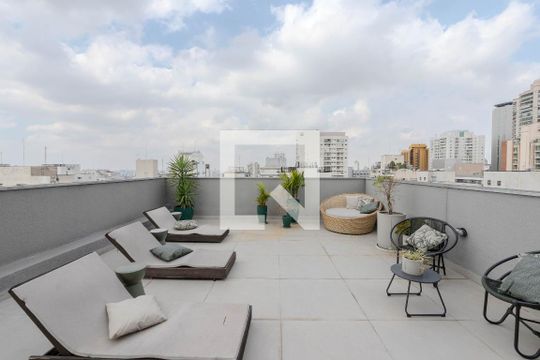 Área comum de kitnet/studio para alugar com 1 quarto, 27m² em Bela Vista, São Paulo