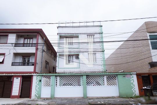 Fachada do Prédio de apartamento para alugar com 1 quarto, 57m² em Vila Valenca, São Vicente