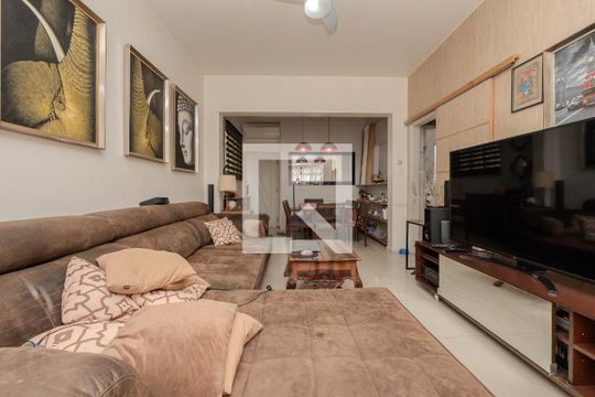 Sala de apartamento para alugar com 3 quartos, 150m² em Bela Vista, São Paulo