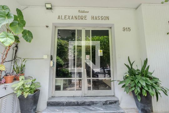Fachada de apartamento para alugar com 3 quartos, 150m² em Bela Vista, São Paulo