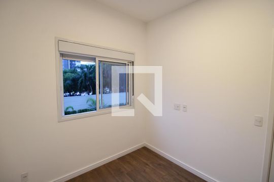 Quarto 2 de apartamento para alugar com 2 quartos, 35m² em Parada Inglesa, São Paulo