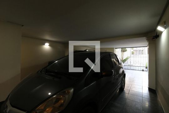 Garagem de casa à venda com 5 quartos, 650m² em Jardim, Santo André