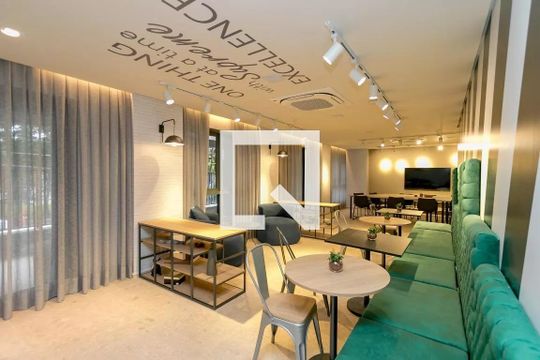 Área comum de kitnet/studio para alugar com 1 quarto, 27m² em Brooklin, São Paulo