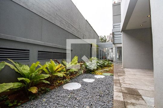 Área comum - Paisagismo  de kitnet/studio à venda com 1 quarto, 21m² em Moema, São Paulo
