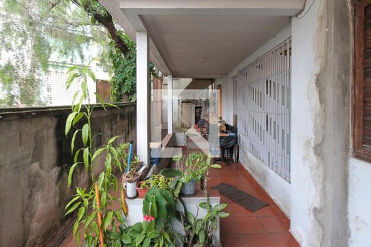 Quintal casa 02 de casa à venda com 8 quartos, 300m² em Vila Formosa, São Paulo