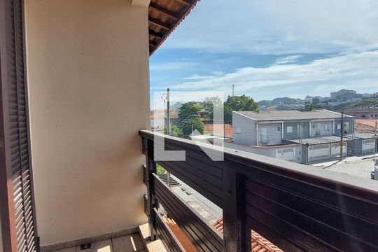 Varanda Quarto 1 suíte de casa à venda com 3 quartos, 315m² em Vila Pires, Santo André