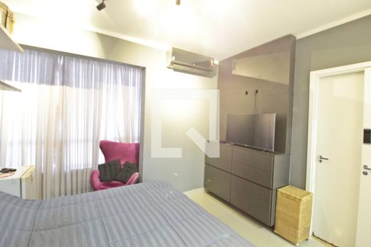 Suite de apartamento para alugar com 2 quartos, 290m² em Granada, Uberlândia