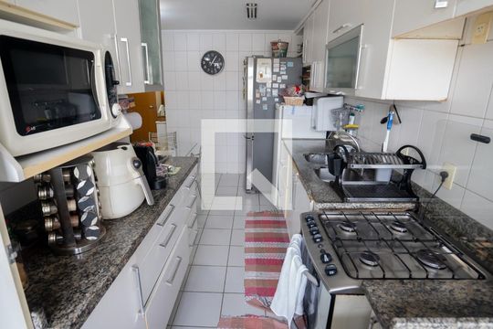 Cozinha de apartamento à venda com 3 quartos, 167m² em Icaraí, Niterói