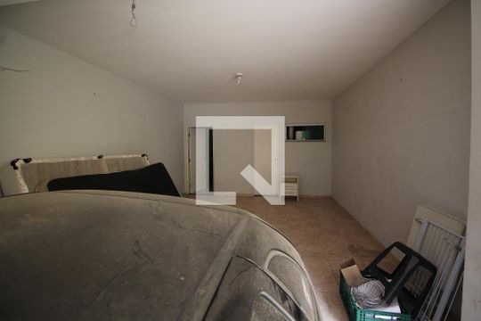 Garagem de casa à venda com 4 quartos, 300m² em Jardim Paraíso, São Paulo