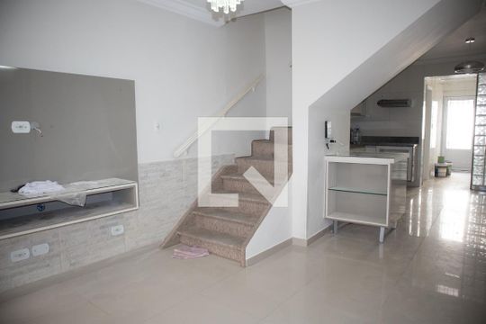 Sala de casa à venda com 2 quartos, 100m² em Vila Guilherme, São Paulo