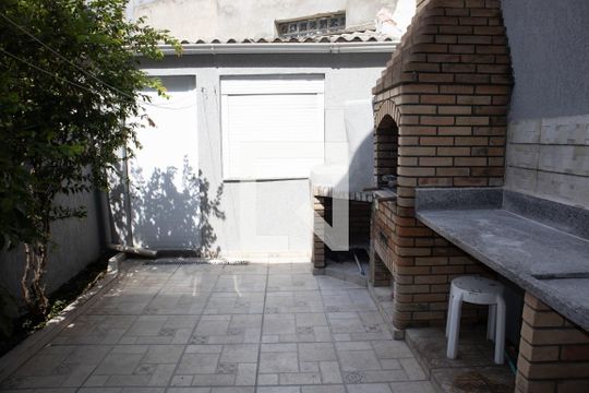 Churrasqueira de casa à venda com 2 quartos, 100m² em Vila Guilherme, São Paulo