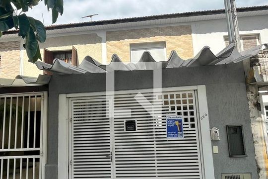 Fachada de casa à venda com 2 quartos, 100m² em Vila Guilherme, São Paulo