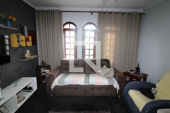 Sala de casa à venda com 3 quartos, 200m² em Tucuruvi, São Paulo