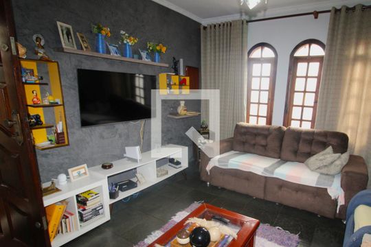 Casa à venda com 3 quartos, 200m² em Tucuruvi, São Paulo