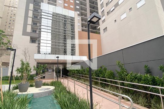 Fachada de apartamento à venda com 2 quartos, 54m² em Alphaville Empresarial, Barueri