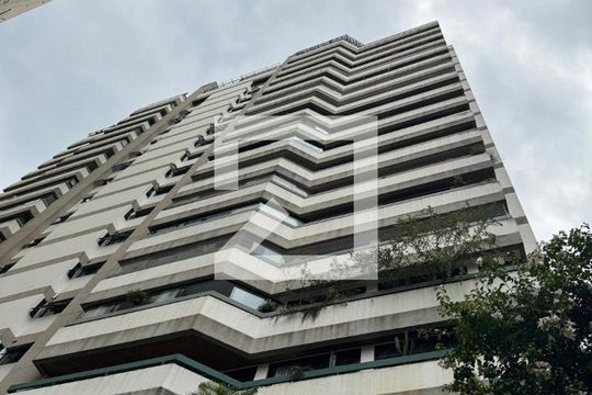 Fachada de apartamento à venda com 3 quartos, 155m² em Vila Uberabinha, São Paulo