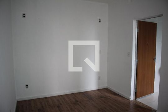 Suíte de casa à venda com 3 quartos, 99m² em Monte Castelo, Contagem