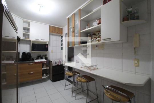 Cozinha de casa de condomínio à venda com 3 quartos, 100m² em Pechincha, Rio de Janeiro