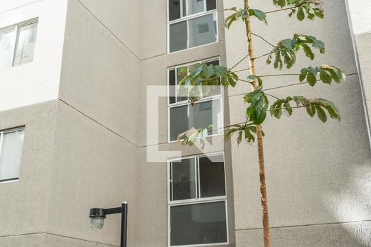 Área comum de apartamento para alugar com 2 quartos, 42m² em Jardim Gilda Maria, São Paulo
