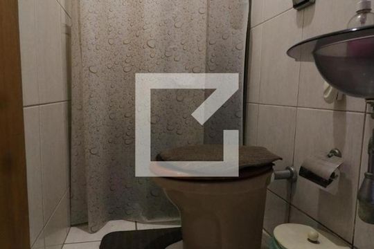 Banheiro da Suíte 1 de casa à venda com 3 quartos, 157m² em Jardim Guanabara, Rio de Janeiro