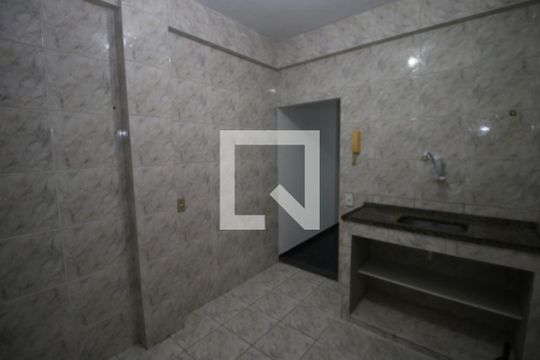 Cozinha de apartamento para alugar com 1 quarto, 70m² em Penha Circular, Rio de Janeiro