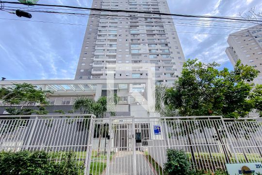 Fachada de apartamento à venda com 3 quartos, 75m² em Belenzinho, São Paulo