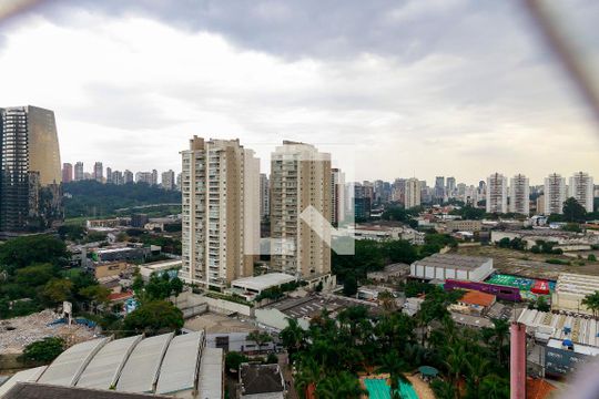 Sala - Vista de apartamento à venda com 2 quartos, 83m² em Santo Amaro, São Paulo